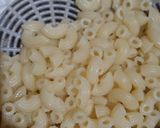 Foto langkah ke 2 dari resep Mac and cheese simple ala rumahan ❣.
