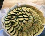 Une image de l'étape 2 de Tourte au saumon 🍣.