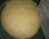 Foto langkah ke 2 dari resep Bakpao Putih (bakpao lembut) kulitnya lentur.