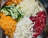 A picture of step 1 of Raw Papaya salad.