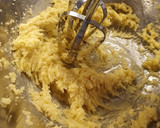 Foto del paso 1 de la receta: Galletitas de maicena con chispas de chocolate