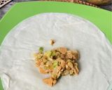 Foto langkah ke 5 dari resep Martabak Mini Sosis Telur.