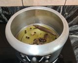 A picture of step 2 of ALOO ki TEHRI (a nice delicious one pot meal from Uttar Pradesh).