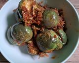 Foto langkah ke 4 dari resep Sambalado Terong Bulat Ikan Asin Teri.