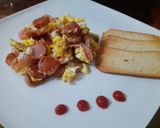 Foto del paso 2 de la receta: Huevos Revueltos con Salchicha -Scrambled Eggs with Sausage