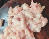 Hình bước làm 1 của món Kho quẹt chấm rau củ