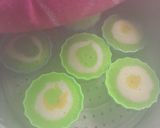 Foto langkah ke 7 dari resep Bolu kukus semangka.