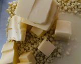 A picture of step 2 of White Chocolate and Pistachio Doukissa.