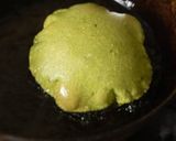 A picture of step 4 of Cheese spinach puri with chole.