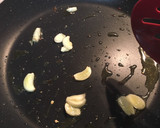 Foto del paso 1 de la receta: Salsa picante de cacahuate 🌶