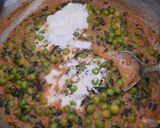 A picture of step 5 of Malai methi matar.