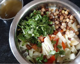 A picture of step 3 of Bengali Aloo Kabli Chaat.