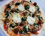 Foto del paso 4 de la receta: Pizza de Espinacas, Cabra 🐐 y miel🍯