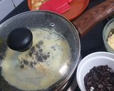 Foto langkah ke 3 dari resep CREPES Kriuk Renyah (1 telur - no mixer).