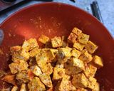 A picture of step 8 of Punjabi Paneer Makhani.