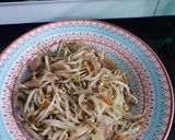 Foto langkah ke 5 dari resep Tumis Tauge Bakso.