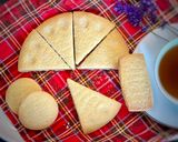 Foto del paso 10 de la receta: 🏴󠁧󠁢󠁳󠁣󠁴󠁿 SHORTBREAD del Castillo Balmoral (Escocia)