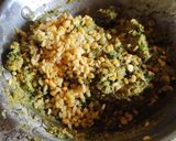 A picture of step 3 of Lobia vada (cow peas).
