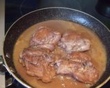 Foto del paso 3 de la receta Pollo al vino tinto con mostaza