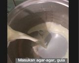 Foto langkah ke 3 dari resep Raisin Coffe Puding Busa in Cup.