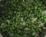 Foto del paso 2 de la receta: Crema de guisante con cilantro y toque de lima