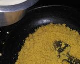 A picture of step 3 of Chana daal halwa.