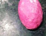 A picture of step 6 of Beetroot buns burger.