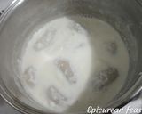 A picture of step 11 of Dudh Puli Rice dumplings cooked in milk.