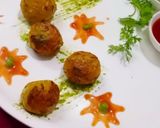 A picture of step 4 of Leftover rice and cabbage balls.