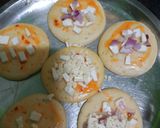 पनीर स्वीट चिली मिनी पिज़्ज़ा(Paneer Sweet chilli mini pizza recipe in hindi) रेसिपी चरण 4 फोटो