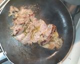 Foto del paso 8 de la receta: Carne de res al vino tinto, acompañado de patacones y ensalada