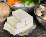 Hình bước làm 1 của món Mì Quảng Chay Nha Trang