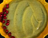A picture of step 3 of Mermaid Smoothie Bowl with Guava and Betel leaf.