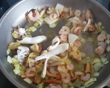 Foto del paso 3 de la receta: Espaguetis mar y setas
