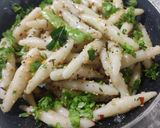 A picture of step 4 of Steamed rice cigars (Fara).