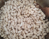 Foto del paso 6 de la receta: Alubias con sepia y panceta curada