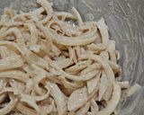 รูปขั้นตอนการทำที่ 3 ของ หอมใหญ่ทอด (Onion Fritters)