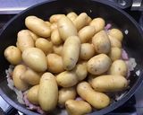 Une image de l'étape 7 de Pommes grenailles au lardons et marinade au vin rouge.