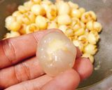 Hình bước làm 5 của món Chè Nhãn Hạt Sen