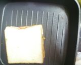 A picture of step 5 of Aloo sandwich.