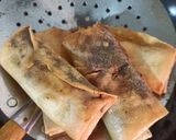 Foto langkah ke 4 dari resep Lumpia Pisang Coklat.