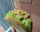 Foto del paso 11 de la receta: Arepa rellena de pollo con salsa de manzana, zanahoria, cebolla y crema...🫓🥙🥯