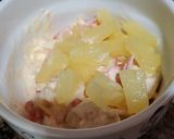 Foto del paso 3 de la receta Montaditos de delicias de mar y aguacate