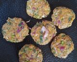 চিংড়ি মাছের বড়া (chingri macher bora recipe in Bengali) রেসিপির ধাপ 2 ছবি