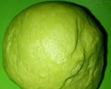 Foto langkah ke 2 dari resep Pandan killer soft bread.