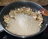 Foto del paso 2 de la receta: Risotto de champiñones