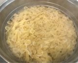 Foto del paso 2 de la receta: Pasta con longaniza y champiñones