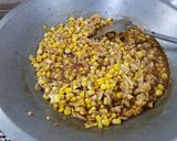 Foto langkah ke 5 dari resep Telor Jagung Manis.