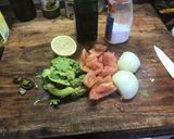 Foto del paso 2 de la receta: Guacamole fácil rápido y a la mexicana🦀