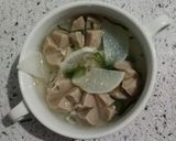 Foto langkah ke 3 dari resep 849) Sayur Bening Lobak Bakso.